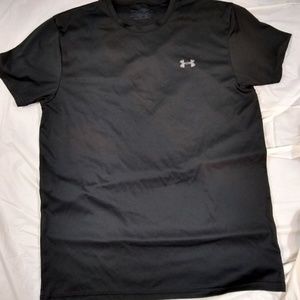 Black under armour athletic shirt